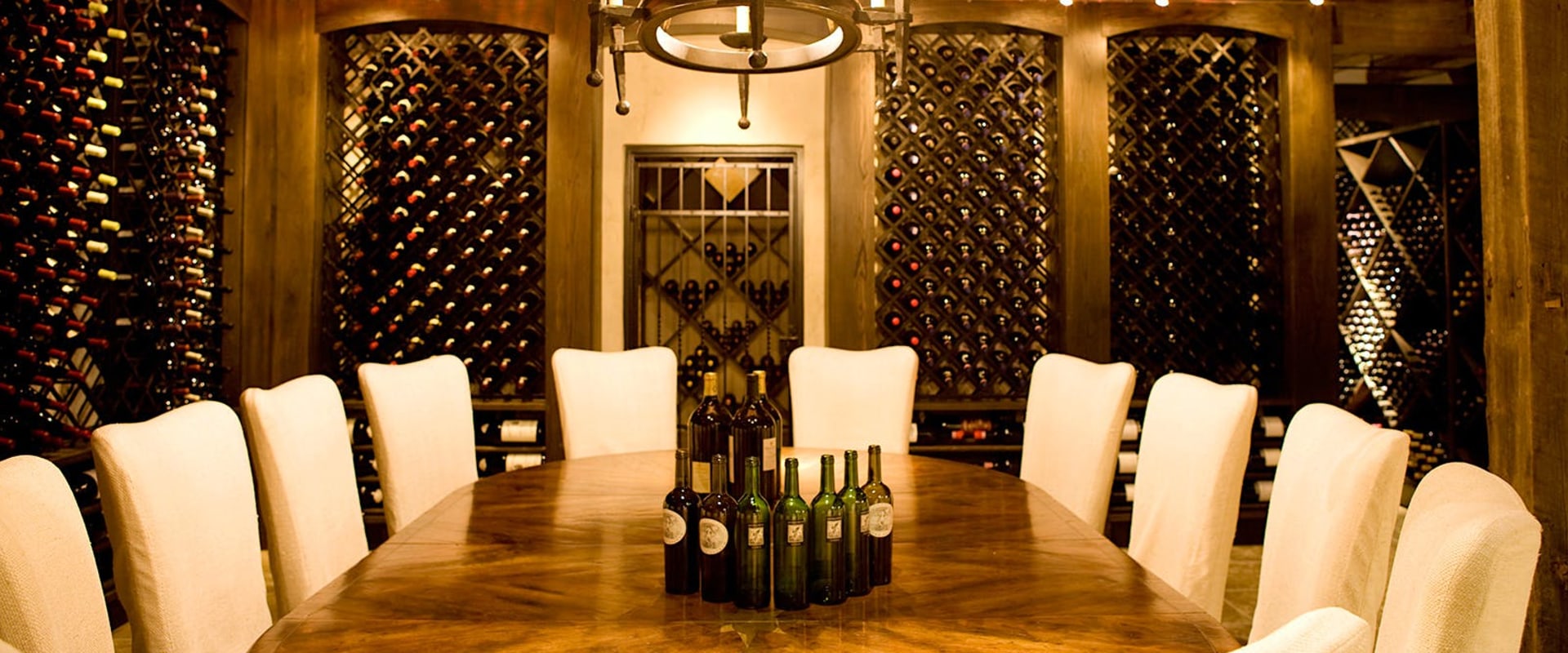 Experience Fine Dining and Award-Winning Wines at LakeHouse Restaurant in Suffolk County NY